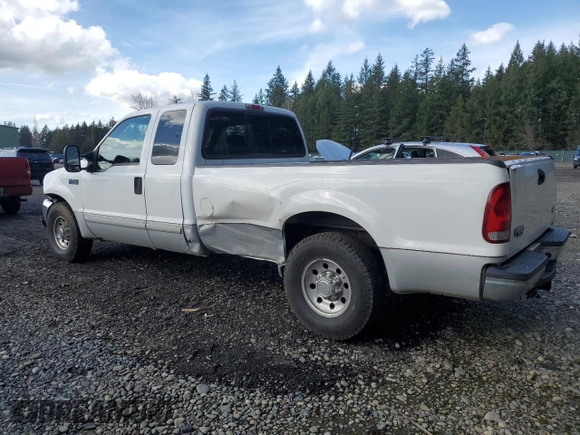 2001 Ford Super Duty F-250 XL with VIN 1FTNX20S11EA95476, listed as a Copart auction lot 47260375 with 168,416 mi miles and Salvage Title. Bid and sale history available at carsss.com. Image 2.