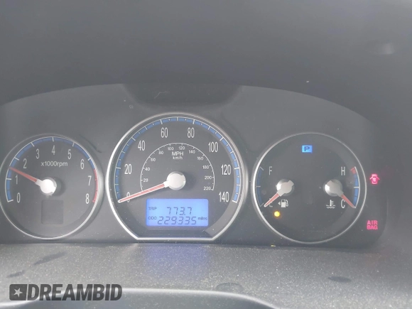 2007 Hyundai Santa Fe SE with VIN 5NMSH73E27H042939, listed as a IAAI auction lot 42283443 with 229,335 mi miles and . Bid and sale history available at DreamBid. Image 7.
