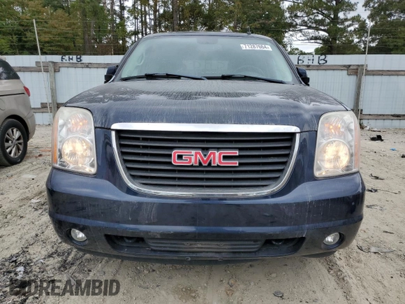 2008 GMC Yukon SLE w/3SB with VIN 1GKFK13018J144673, listed as a Copart auction lot 71287664 with 156,977 mi miles and Salvage Title. Bid and sale history available at carsss.com. Image 5.