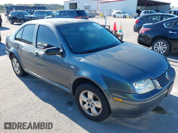 2003 Volkswagen Jetta GLS with VIN 3VWSK69M93M156239, listed as a IAAI auction lot 42190123 with 195,173 mi miles and . Bid and sale history available at DreamBid. Image 1.