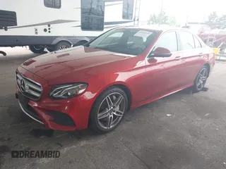 2019 Mercedes-Benz E 300 z VIN WDDZF4KB3KA489637, wystawiony jako IAAI lot #42053019 z przebiegiem 106 779 mil mil oraz . Historia ofert i sprzedaży dostępna na DreamBid. Obrazek 18.