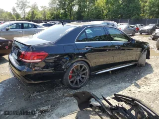 2015 Mercedes-Benz E-Class E 63 AMG S-Model with VIN WDDHF7GB8FB111626, listed as a Copart auction lot 61722953 with 70,067 mi miles. Bid and sale history available at carsss.com. Image 3.