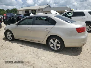 2014 Volkswagen Jetta TDI with VIN 3VWLL7AJ1EM250823, listed as a Copart auction lot 64051745 with 234,958 mi miles and Salvage title. Bid and sale history available at DreamBid. Image 2.