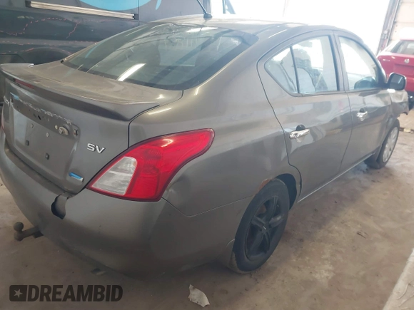 2014 Nissan Versa SV with VIN 3N1CN7AP6EL821104, listed as a IAAI auction lot 41773957 with 167,287 mi miles. Bid and sale history available at carsss.com. Image 4.