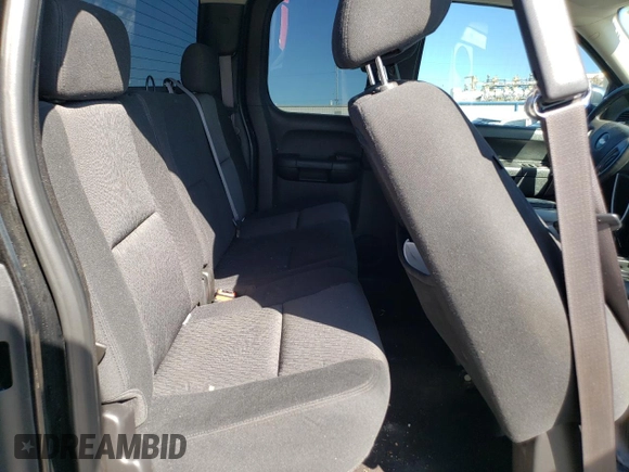 2011 Chevrolet Silverado 1500 LT with VIN 1GCRCSE02BZ450685, listed as a Copart auction lot 50261105 with 95,386 mi miles and Salvage Title. Bid and sale history available at DreamBid. Image 10.
