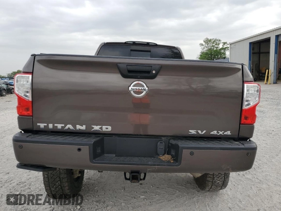 2017 Nissan Titan Platinum Reserve z VIN 1N6BA1F48HN513661, wystawiony jako Copart lot #53576075 z przebiegiem 93 430 mil mil oraz Szkoda całkowita • Salvage title. Historia ofert i sprzedaży dostępna na DreamBid. Obrazek 6.