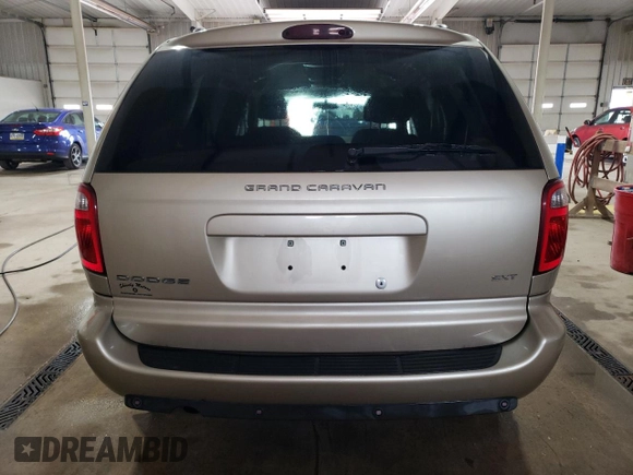 2007 Dodge Grand Caravan SXT with VIN 2D8GP44L57R321927, listed as a Copart auction lot 53143605 with 157,185 mi miles and Salvage Title. Bid and sale history available at DreamBid. Image 6.