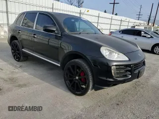2010 Porsche Cayenne z VIN WP1AA2AP0ALA01057, wystawiony jako Copart lot #86414274 z przebiegiem 145 190 mil mil oraz Szkody całkowita. Historia ofert i sprzedaży dostępna na DreamBid. Obrazek 12.
