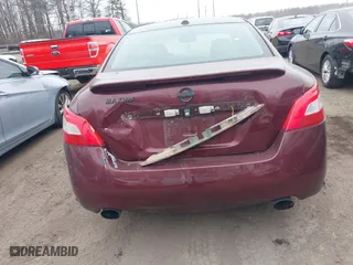 2010 Nissan Maxima 3.5 SV w/Sport Pkg with VIN 1N4AA5AP2AC809533, listed as a IAAI auction lot 41795703 with 132,961 mi miles. Bid and sale history available at carsss.com. Image 6.