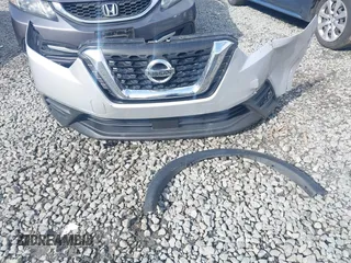 2020 Nissan Kicks S z VIN 3N1CP5BV6LL492817, wystawiony jako IAAI lot #41940178 z przebiegiem 52 327 mil mil oraz . Historia ofert i sprzedaży dostępna na DreamBid. Obrazek 12.