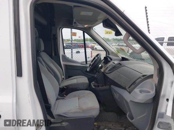2019 Ford Transit с VIN 1FTYR2CM3KKB82948, выставлен на аукционе IAAI как лот 42338601 с пробегом 42 844 миль миль и . История ставок и продаж доступна на DreamBid. Изображение 5.