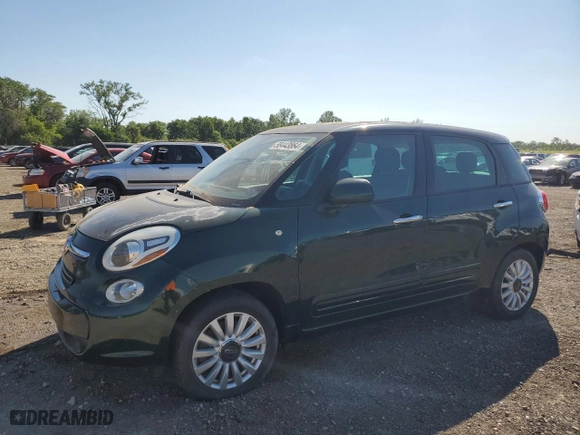2014 FIAT 500L Easy with VIN ZFBCFABH2EZ022401, listed as a Copart auction lot 58443864 with 102,176 mi miles and Clean Title. Bid and sale history available at carsss.com. Image 1.