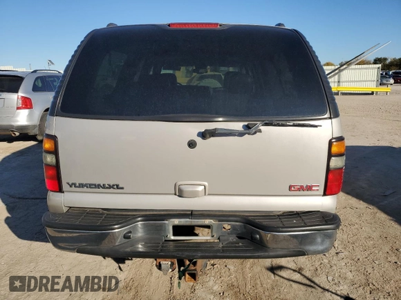 2006 GMC Yukon XL SLT with VIN 1GKFK16Z66J176932, listed as a Copart auction lot 80923864 with 250,237 mi miles and Salvage Title. Bid and sale history available at DreamBid. Image 6.
