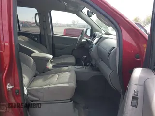 2021 Nissan Frontier SV z VIN 1N6ED0EA8MN718185, wystawiony jako IAAI lot #41878389 z przebiegiem 40 315 mil mil oraz . Historia ofert i sprzedaży dostępna na DreamBid. Obrazek 5.