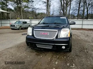 2012 GMC Yukon Denali with VIN 1GKS1EEF1CR304040, listed as a Copart auction lot 42874135 with 182,879 mi miles and Salvage Title. Bid and sale history available at carsss.com. Image 14.