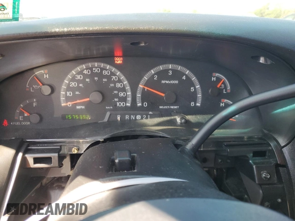 1999 Ford F-150 XL с VIN 2FTRX08L4XCA00426, выставлен на аукционе Copart как лот 68354464 с пробегом 157 539 миль миль и Списание • Salvage title. История ставок и продаж доступна на DreamBid. Изображение 9.