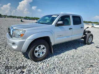2011 Toyota Tacoma with VIN 5TFMU4FN3BX001816, listed as a Copart auction lot 65747745 with 285,268 mi miles and Salvage title. Bid and sale history available at DreamBid. Image 1.