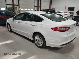 2013 Ford Fusion SE Hybrid with VIN 3FA6P0LU7DR254983, listed as a IAAI auction lot 41883531 with 188,585 mi miles and . Bid and sale history available at carsss.com. Image 3.