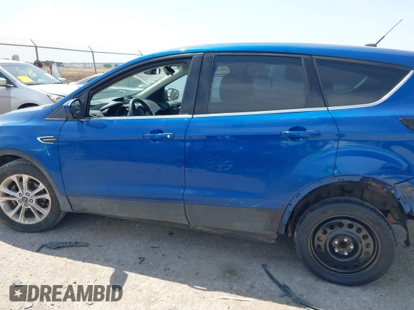 2017 Ford Escape SE with VIN 1FMCU0GD0HUE76422, listed as a IAAI auction lot 42023082 with 216,050 mi miles. Bid and sale history available at carsss.com. Image 14.