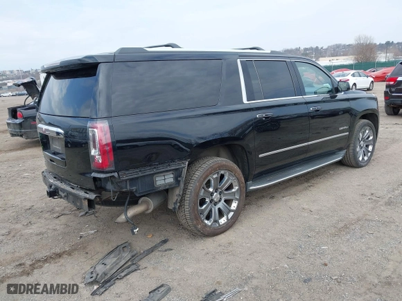 2016 GMC Yukon XL Denali with VIN 1GKS2HKJ8GR139858, listed as a IAAI auction lot 41915183 with 151,830 mi miles. Bid and sale history available at carsss.com. Image 4.