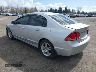 2007 Acura CSX Premium z VIN 2HHFD56777H202417, wystawiony jako IAAI lot #41938383 z przebiegiem 141 652 mil mil oraz . Historia ofert i sprzedaży dostępna na DreamBid. Obrazek 3.