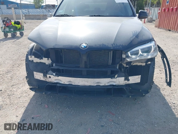 2016 BMW X5 xDrive35i z VIN 5UXKR0C56G0S85219, wystawiony jako IAAI lot #42213603 z przebiegiem 86 959 mil mil oraz . Historia ofert i sprzedaży dostępna na DreamBid. Obrazek 6.