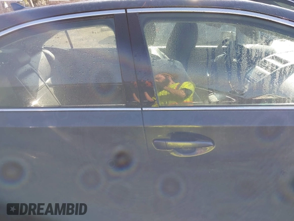 2010 Lexus HS 250h with VIN JTHBB1BA1A2020373, listed as a IAAI auction lot 41644953 with 221,122 mi miles and . Bid and sale history available at DreamBid. Image 13.