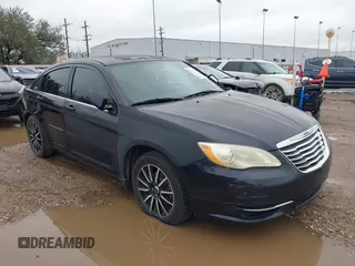 2011 Chrysler 200 LX with VIN 1C3BC4FB1BN521335, listed as a IAAI auction lot 41552093 with 221,145 mi miles. Bid and sale history available at carsss.com. Image 1.