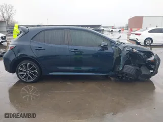 2020 Toyota Corolla Hatchback XSE with VIN JTNA4RBE4L3081850, listed as a IAAI auction lot 41435670 with 39,868 mi miles. Bid and sale history available at carsss.com. Image 13.