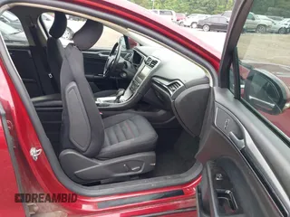 2016 Ford Fusion SE with VIN 3FA6P0H73GR180355, listed as a IAAI auction lot 42087405 with 298,018 mi miles. Bid and sale history available at carsss.com. Image 5.