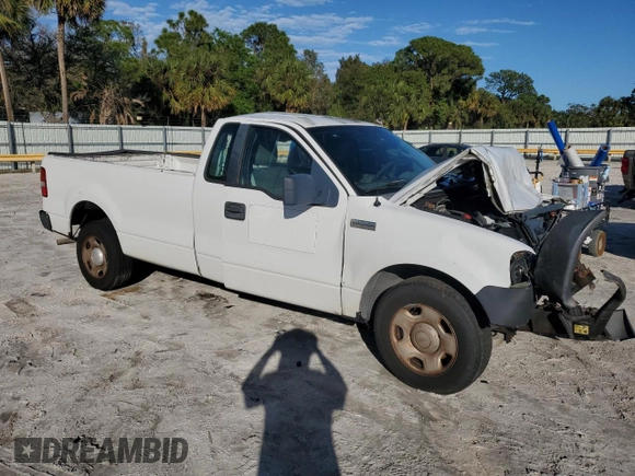2007 Ford F-150 XL z VIN 1FTPF12VX7NA18868, wystawiony jako Copart lot #85930704 z przebiegiem 88 546 mil mil oraz Szkoda całkowita • Salvage title. Historia ofert i sprzedaży dostępna na DreamBid. Obrazek 4.