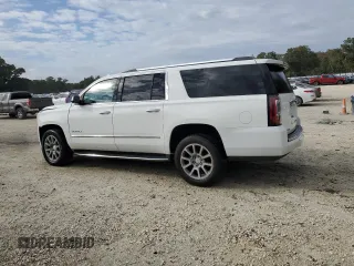 2019 GMC Yukon XL Denali with VIN 1GKS1HKJ2KR178862, listed as a Copart auction lot 86518184 with 44,228 mi miles and Salvage Title. Bid and sale history available at carsss.com. Image 2.