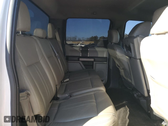 2018 Ford Super Duty F-250 SRW XL with VIN 1FT7W2B68JEB39324, listed as a Copart auction lot 45451375 with 268,879 mi miles and Salvage Title. Bid and sale history available at carsss.com. Image 10.