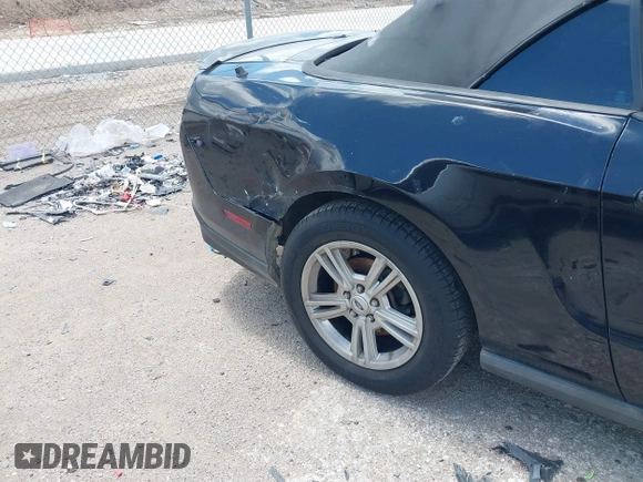 2010 Ford Mustang V6 with VIN 1ZVBP8EN7A5127918, listed as a IAAI auction lot 42228710 with 174,771 mi miles and . Bid and sale history available at DreamBid. Image 6.