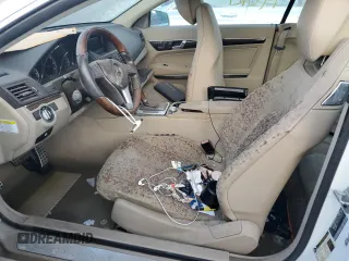 2013 Mercedes-Benz E 550 с VIN WDDKJ7DB2DF209372, выставлен на аукционе Copart как лот 74317084 с пробегом Не указан миль и На запчасти • Non repairable. История ставок и продаж доступна на DreamBid. Изображение 7.