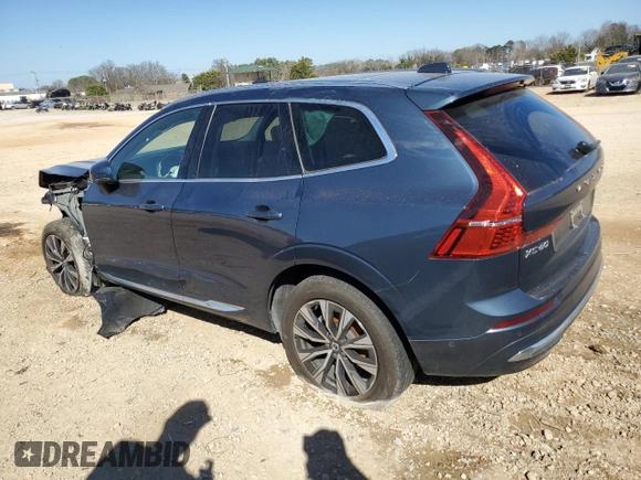 2023 Volvo XC60 Plus Bright Theme z VIN YV4L12RN6P1389037, wystawiony jako Copart lot #48723525 z przebiegiem Nie podano mil oraz Nie do naprawy • Non repairable. Historia ofert i sprzedaży dostępna na DreamBid. Obrazek 2.