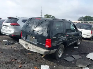 2003 Ford Explorer Sport XLS с VIN 1FMYU60E73UB97117, выставлен на аукционе IAAI как лот 41567690 с пробегом 145 199 миль миль и . История ставок и продаж доступна на DreamBid. Изображение 4.