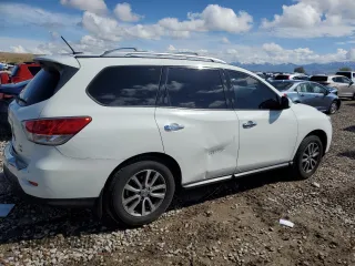 2015 Nissan Pathfinder SV with VIN 5N1AR2MM2FC706716, listed as a Copart auction lot 54173455 with 178,725 mi miles and Salvage title. Bid and sale history available at DreamBid. Image 3.