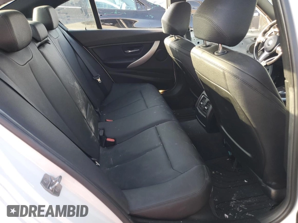2016 BMW 3 Series 320i xDrive with VIN WBA8A3C52GK551230, listed as a Copart auction lot 44982775 with 106,166 mi miles and Salvage Title. Bid and sale history available at DreamBid. Image 10.