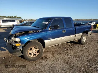 2002 Chevrolet Silverado 1500 LT with VIN 2GCEK19T721166459, listed as a Copart auction lot 44781525 with 199,652 mi miles and Salvage Title. Bid and sale history available at carsss.com. Image 1.