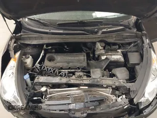 2013 Hyundai Tucson GLS with VIN KM8JU3AC8DU557445, listed as a IAAI auction lot 41839782 with 153,769 mi miles. Bid and sale history available at carsss.com. Image 10.