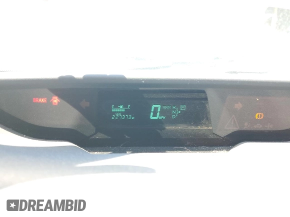 2004 Toyota Prius with VIN JTDKB20U240046047, listed as a Copart auction lot 55205625 with 227,373 mi miles and Salvage Title. Bid and sale history available at DreamBid. Image 9.