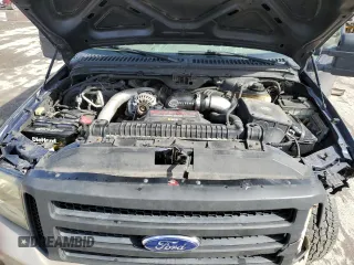 2004 Ford Excursion Eddie Bauer with VIN 1FMSU45P74ED41183, listed as a Copart auction lot 51973575 with 175,632 mi miles and Salvage Title. Bid and sale history available at DreamBid. Image 14.