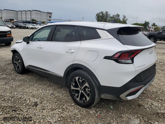 2024 Kia Sportage EX with VIN 5XYK33DF7RG145415, listed as a Copart auction lot 46621105 with 17,297 mi miles and Salvage Title. Bid and sale history available at carsss.com. Image 2.