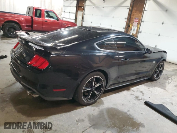2019 Ford Mustang GT z VIN 1FA6P8CF5K5204048, wystawiony jako Copart lot #73311984 z przebiegiem 45 736 mil mil oraz Szkody całkowita. Historia ofert i sprzedaży dostępna na DreamBid. Obrazek 3.