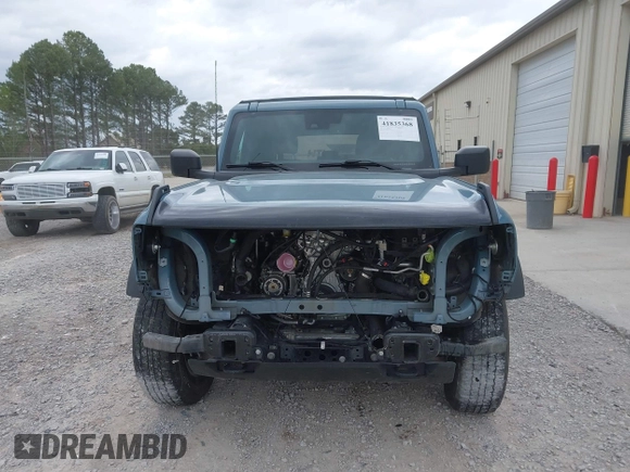 2023 Ford Bronco with VIN 1FMDE5BH8PLB46878, listed as a IAAI auction lot 41835368 with 39,210 mi miles. Bid and sale history available at carsss.com. Image 13.