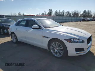 2020 Jaguar XF with VIN SAJBK4FX5LCY83189, listed as a Copart auction lot 47602005 with 10,708 mi miles and Salvage Title. Bid and sale history available at DreamBid. Image 4.