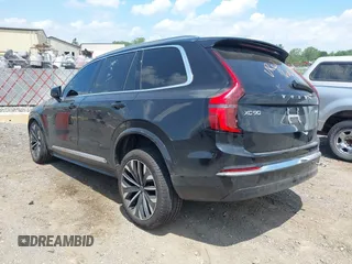 2025 Volvo XC90 Plus with VIN YV4062PB3S1366904, listed as a IAAI auction lot 42651118 with 10,380 mi miles and . Bid and sale history available at DreamBid. Image 3.