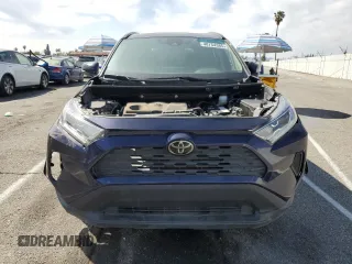 2019 Toyota RAV4 XLE with VIN JTMP1RFV8KD513544, listed as a Copart auction lot 48754385 with Not Provided miles and Salvage Title. Bid and sale history available at DreamBid. Image 5.