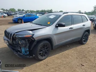 2015 Jeep Cherokee Sport с VIN 1C4PJMAB6FW662609, выставлен на аукционе IAAI как лот 42501537 с пробегом 182 800 миль миль и . История ставок и продаж доступна на DreamBid. Изображение 2.